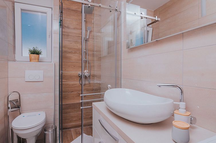 Vakantiehuis Pool Villa Aldura