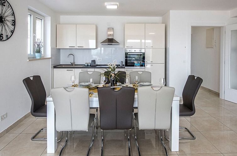 Vakantiehuis Luxusvillen Anita mit privatem Pool A6