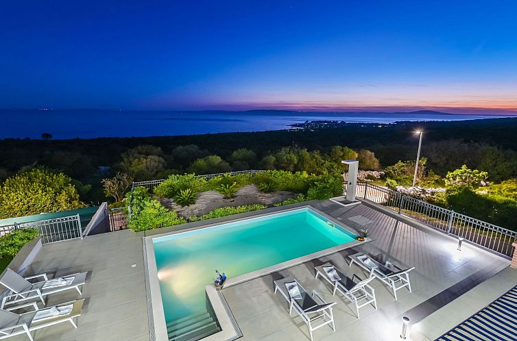 Vakantiehuis Luxuriöse Villa Royal I mit privatem Pool