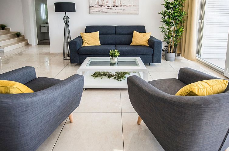 Vakantiehuis Luxuriöse Villen Royal II