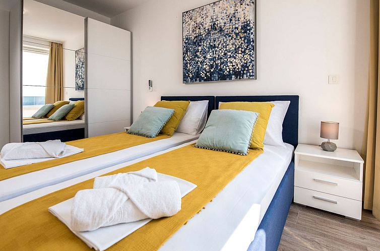 Vakantiehuis Luxuriöse Villen Royal II