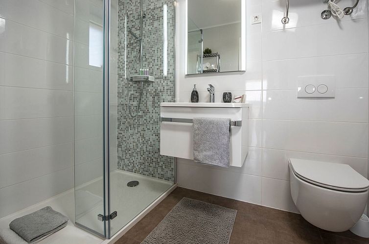 Vakantiehuis Luxuriöse Villen Royal II