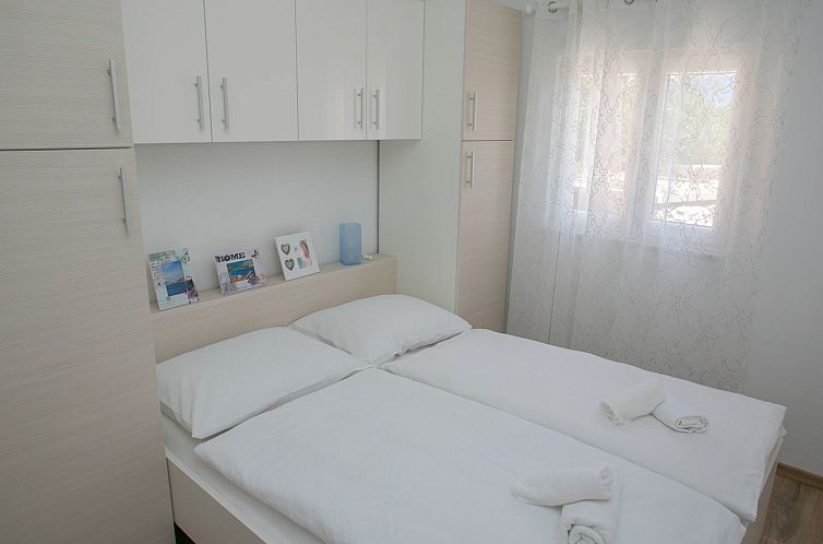 Vakantiehuis Holiday home Tina with Private pool