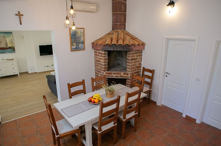 Vakantiehuis Holiday home Tina with Private pool