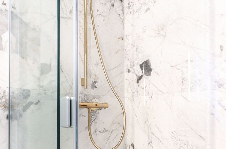 Vakantiehuis Luxuriöse Villa 360 - privater beheizter Pool