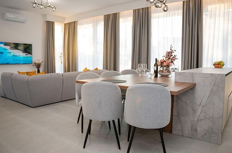 Vakantiehuis Elegante Villa Cataleya mit privatem Pool und S