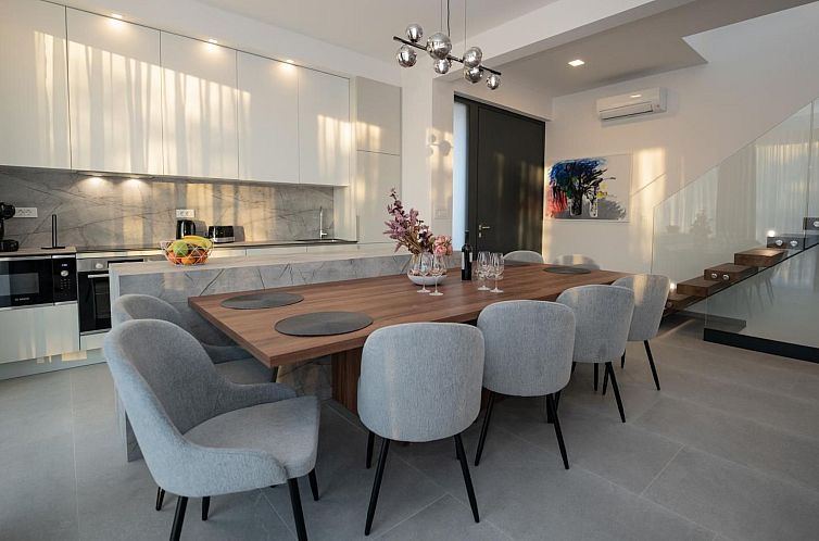 Vakantiehuis Elegante Villa Cataleya mit privatem Pool und S