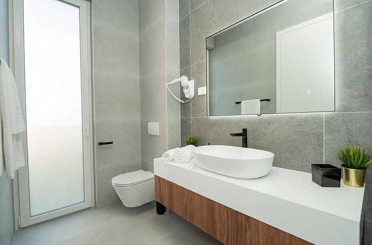 Vakantiehuis Elegante Villa Cataleya mit privatem Pool und S