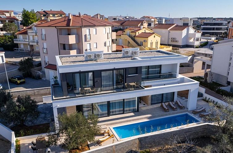 Vakantiehuis Elegante Villa Cataleya mit privatem Pool und S