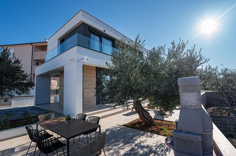 Vakantiehuis Elegante Villa Cataleya mit privatem Pool und S