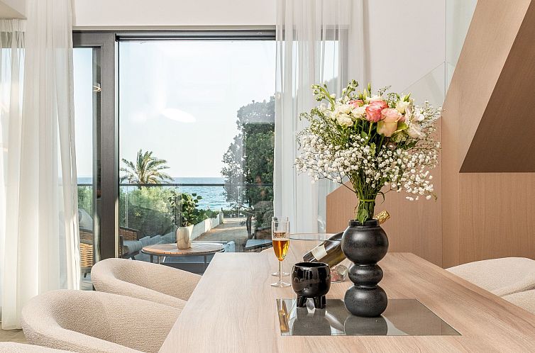 Appartement Vier-Schlafzimmer-Wohnung Dantela mit Tauchbecke