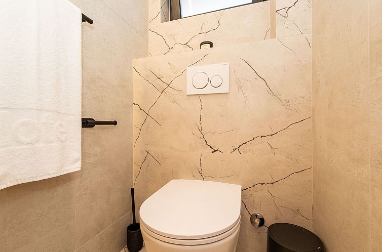 Appartement Zwei-Schlafzimmer-Wohnung Dantela mit privatem P