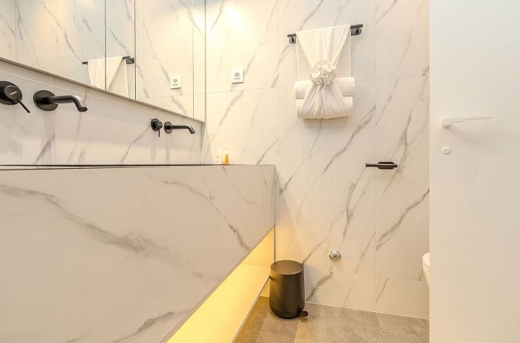 Appartement Zwei-Schlafzimmer-Wohnung Dantela mit privatem P