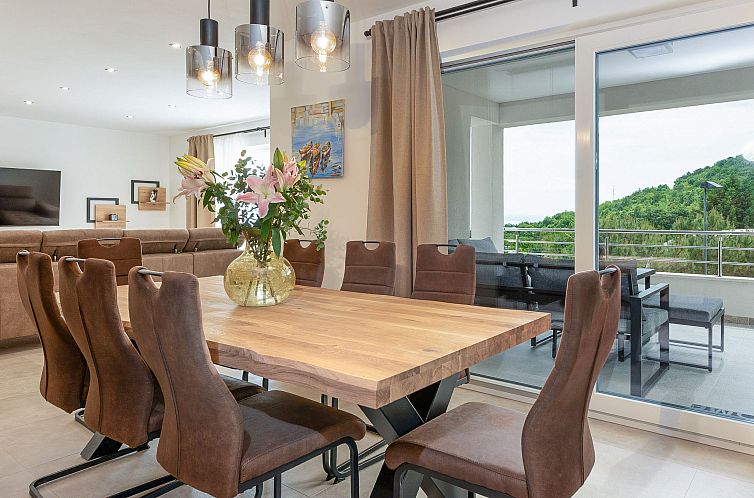 Vakantiehuis Villa Luni