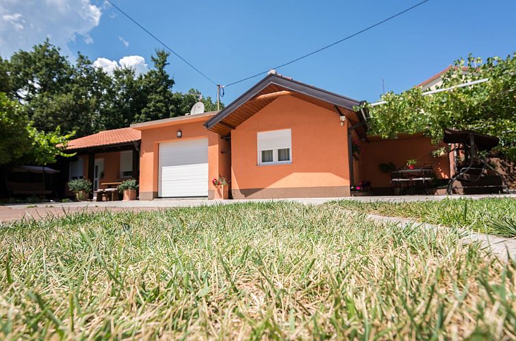 Unterkunft 1046015 - Ferienhaus Kvarner - Vakantiehuis mit Garten, Grill und Terrasse