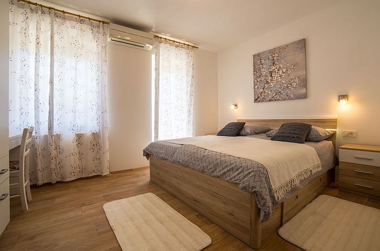 Appartement Apartment Raspolic no.2
