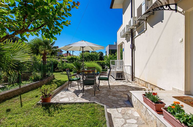 Appartement Wohnung "Zwillingsterrassen Gartenwohnung"