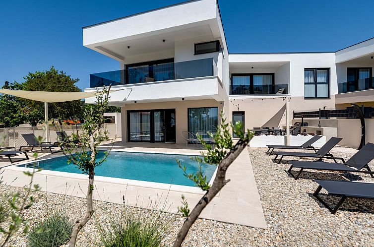 Vakantiehuis Ferienvilla "vila Mirakul" mit privatem Pool