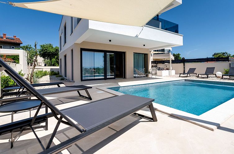 Vakantiehuis Ferienvilla "vila Mirakul" mit privatem Pool