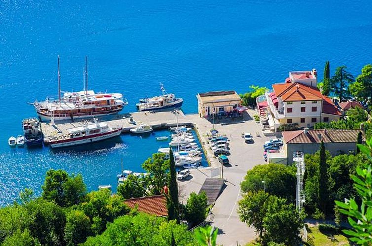 Vakantiehuis Ferienvilla "vila Mirakul" mit privatem Pool