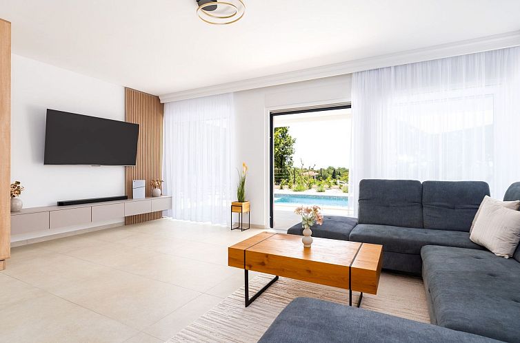 Vakantiehuis Ferienvilla "vila Mirakul" mit privatem Pool