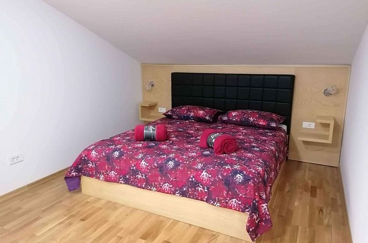 Appartement mit Terrasse