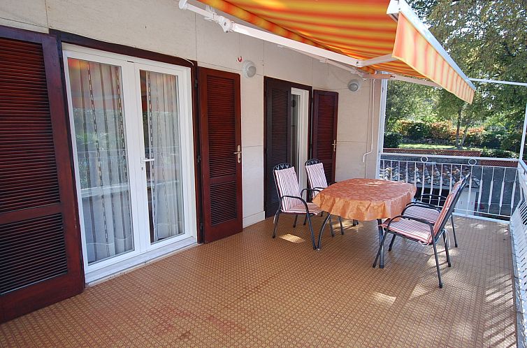 Guest house 1048120 - Apartment Kvarner - Appartement Apartment Igor