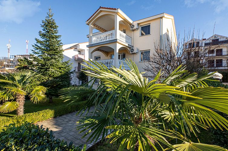 Unterkunft 1048181 - Ferienhaus Kvarner - Vakantiehuis Raum-Würfel