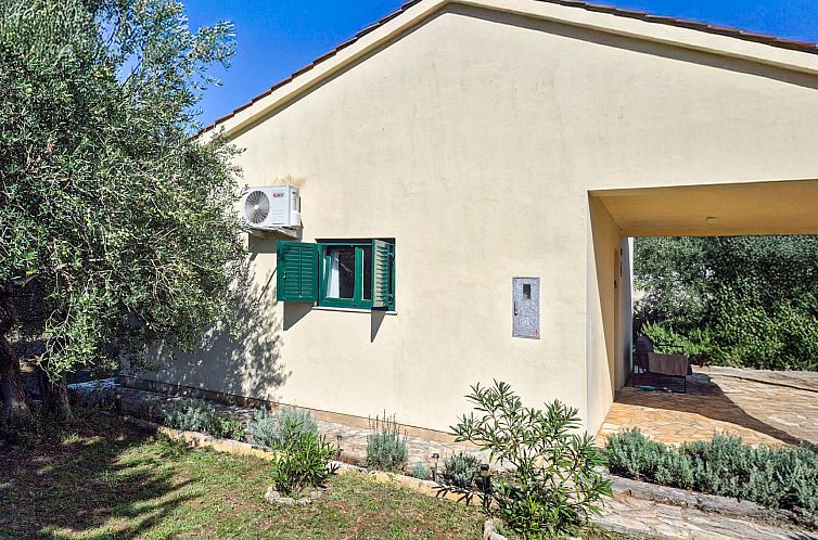 Unterkunft 1048232 - Ferienhaus Kvarner - Vakantiehuis Sandra