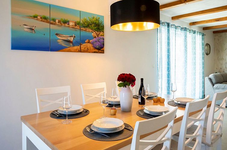 Vakantiehuis Villa Sara*****