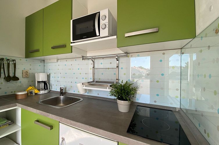 Appartement Apartment mit einem kleinen Wohn- und Essbereich