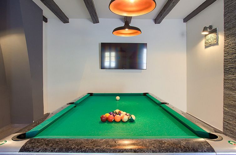 Vakantiehuis "Villa Vrh" mit eigenem Pool