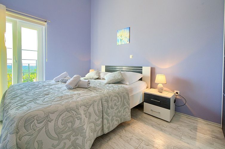 Vakantiehuis "Villa Vrh" mit eigenem Pool