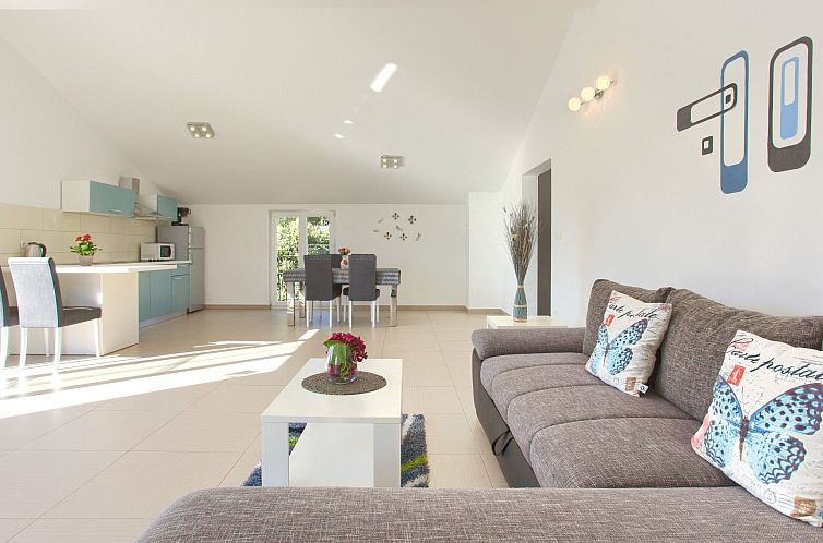 Vakantiehuis "Villa Vrh" mit eigenem Pool