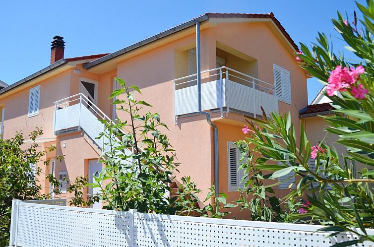 Unterkunft 1048244 - Appartement Kvarner - Appartement in Krk mit Privatparkplatz