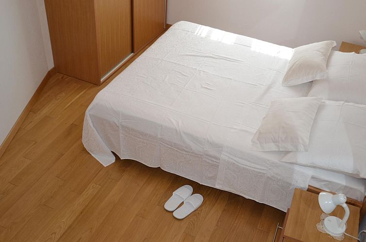 Appartement in Krk mit Privatparkplatz