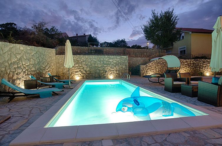 Vakantiehuis Luxuriöse Villa mit Pool, großem mediterranen