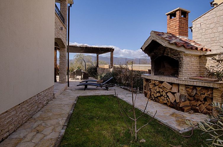 Vakantiehuis Villa "Oleandar" mit Schwimmbad und Meerblick