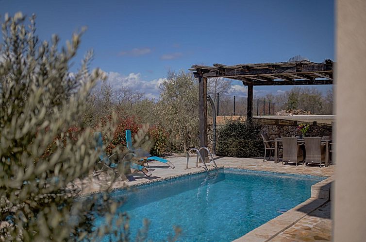 Vakantiehuis Villa "Oleandar" mit Schwimmbad und Meerblick