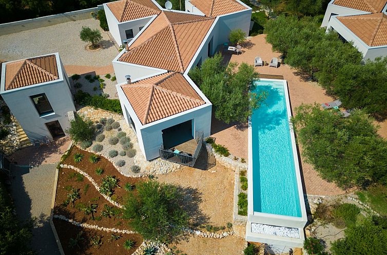 Vakantiehuis Villa "Margari Villas" mit privatem Pool