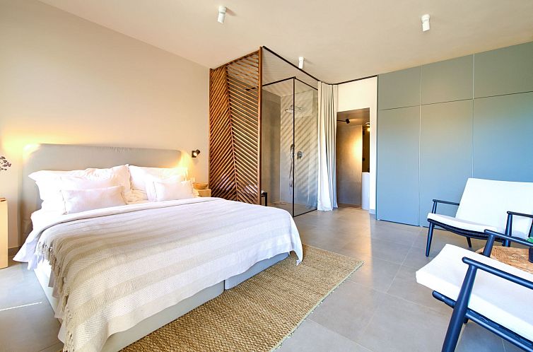 Vakantiehuis Villa "Margari Villas" mit privatem Pool
