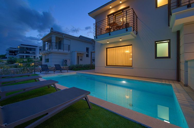 Vakantiehuis "Lana" mit Schwimmbad