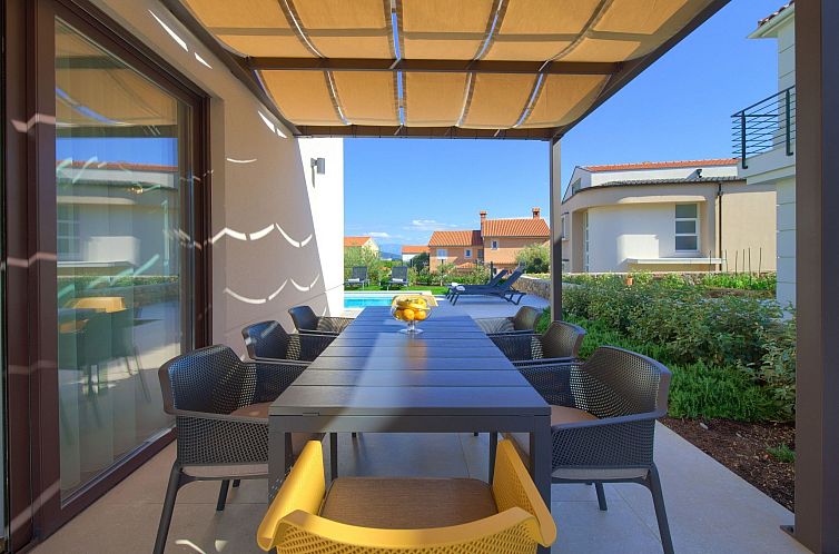 Vakantiehuis "Lana" mit Schwimmbad