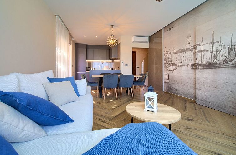 Vakantiehuis "Lana" mit Schwimmbad