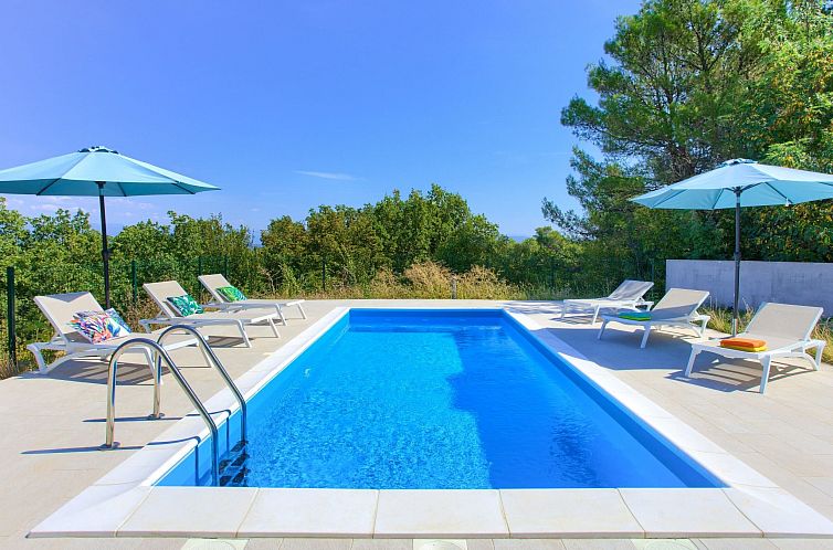 Unterkunft 1048267 - Ferienhaus Kvarner - Vakantiehuis Villa "Olivia" mit eigenem Pool