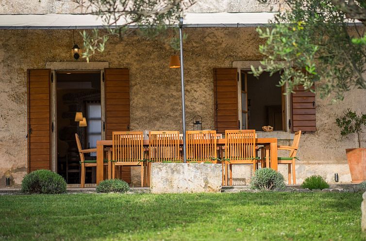 Vakantiehuis Villa mit Pool, Olivengarten und Meerblick