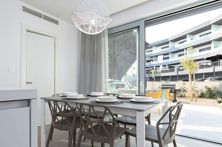 Vakantiehuis Neue moderne Villa "Smokva 1" mit Pool
