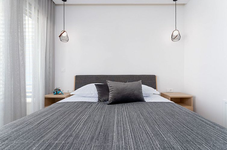 Vakantiehuis Neue moderne Villa "Smokva 1" mit Pool