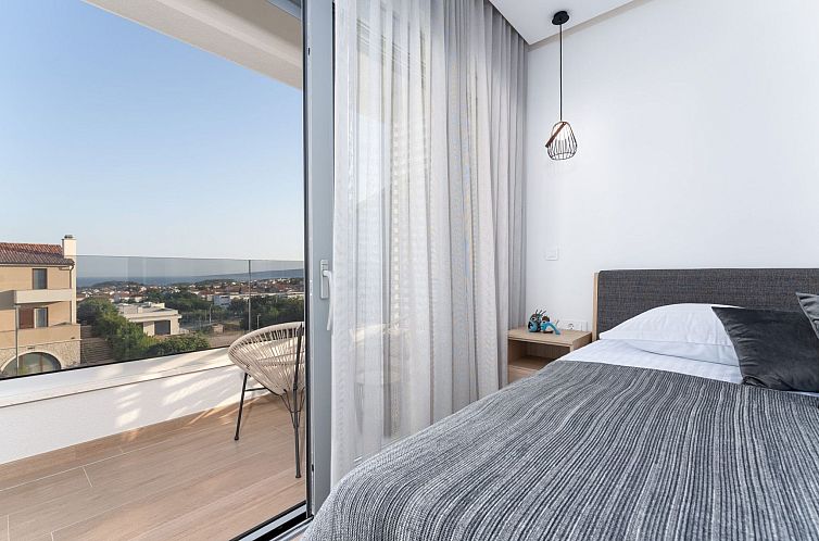 Vakantiehuis Neue moderne Villa "Smokva 1" mit Pool