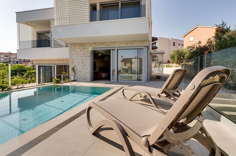 Vakantiehuis "Smokva 2"